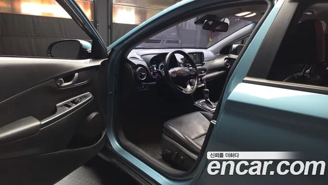 Hyundai Kona 2018 — фото 10