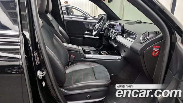 Mercedes-Benz GLB-Class 2021 — фото 11