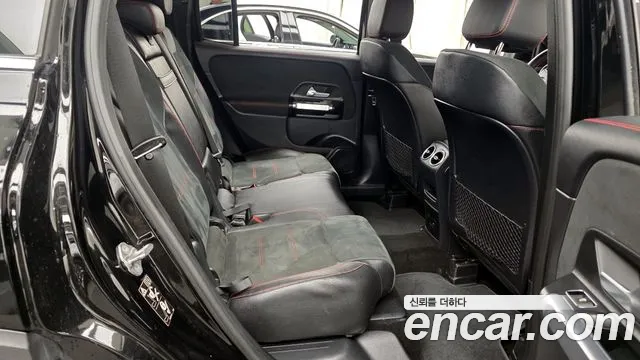 Mercedes-Benz GLB-Class 2021 — фото 12