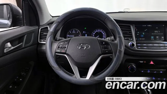 Hyundai Tucson 2018 — фото 13