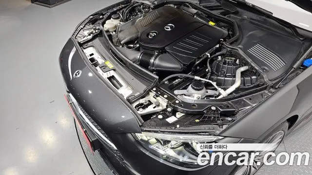 Mercedes-Benz C-Class 2022 — фото 6