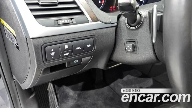 Hyundai Genesis 2015 — фото 18