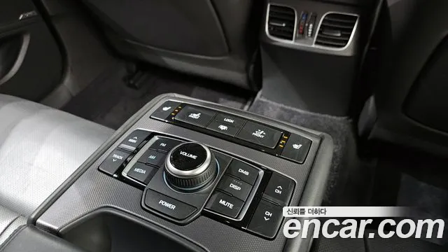 Hyundai Genesis 2015 — фото 19