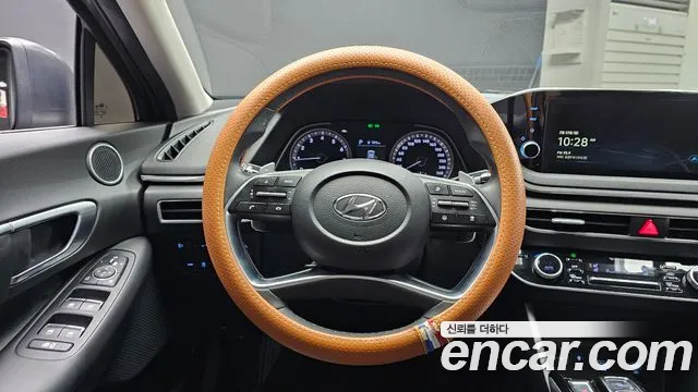 Hyundai Sonata 2020 — фото 12