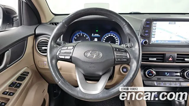 Hyundai Kona 2018 — фото 13