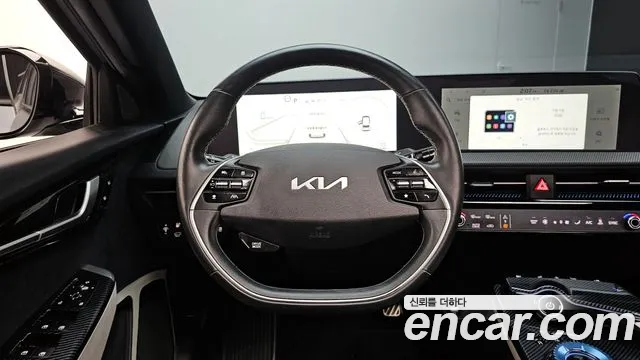 Kia EV6 2022 — фото 13