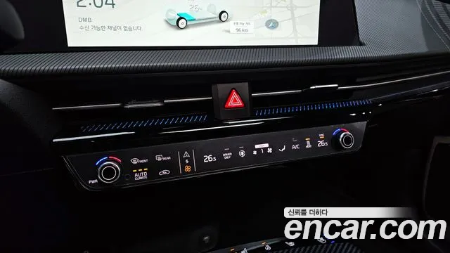 Kia EV6 2022 — фото 15