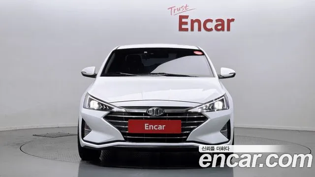 Hyundai AVANTE 2020 — фото 3