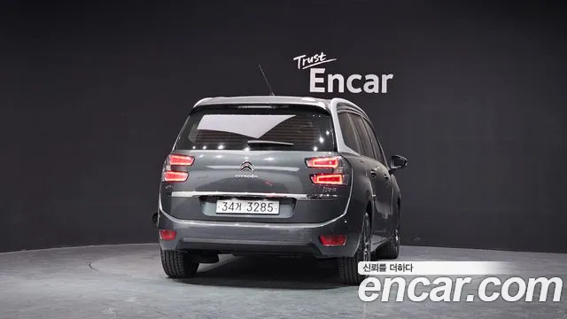 Citroen-DS C4 Picasso 2018 — фото 4