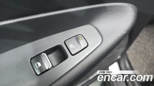 Hyundai Santafe 2019 — фото 19