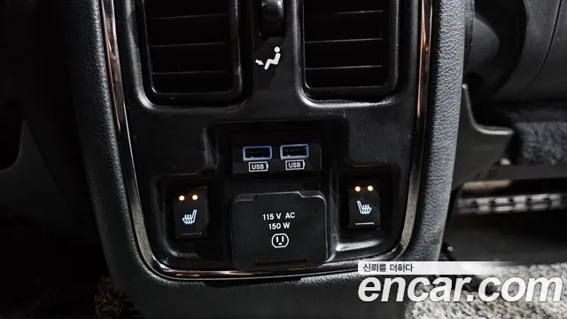 Jeep Cherokee 2019 — фото 18