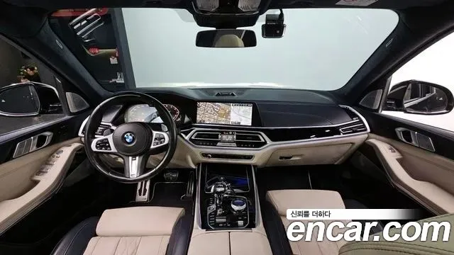 BMW X7 2021 — фото 6