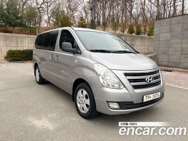 Hyundai Starex 2017 — фото 2
