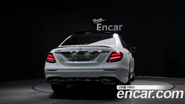 Mercedes-Benz E-Class 2020 — фото 4