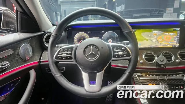 Mercedes-Benz E-Class 2020 — фото 14