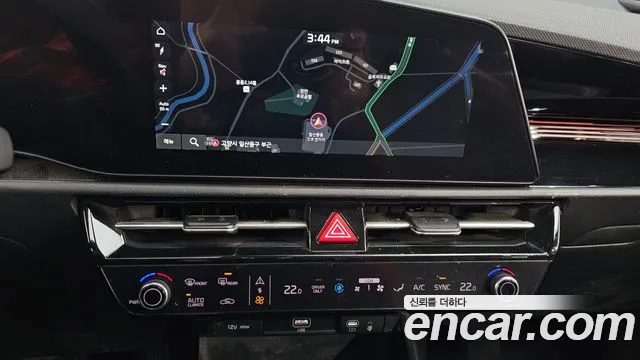 Kia Niro 2022 — фото 14