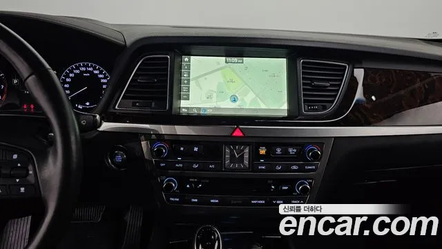 Hyundai Genesis 2016 — фото 14