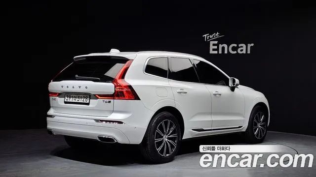 Volvo XC60 2020 — фото 2