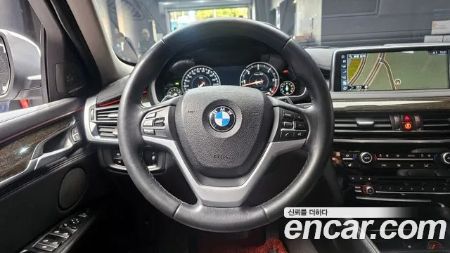 BMW X6 2017 — фото 14