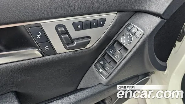 Mercedes-Benz C-Class 2012 — фото 14