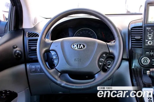 Kia Canival 2014 — фото 12