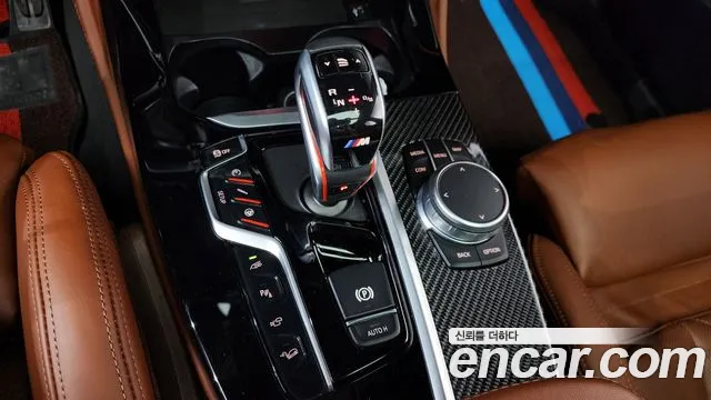 BMW X4M 2021 — фото 9