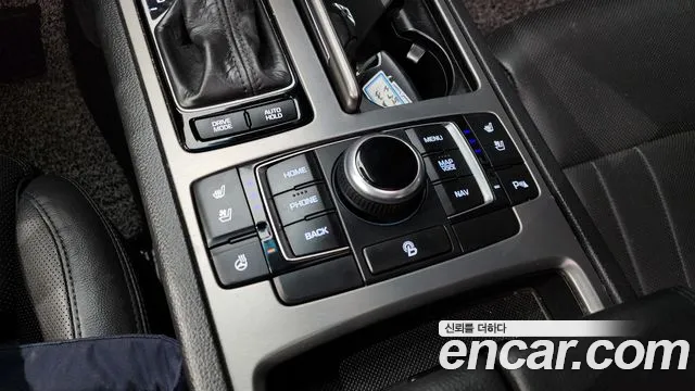 Hyundai Genesis 2015 — фото 17