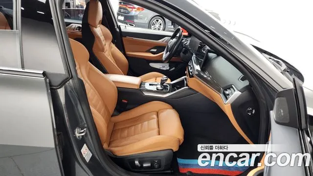 BMW i4 2023 — фото 11