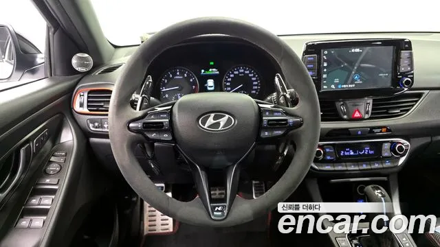 Hyundai i30 2020 — фото 13