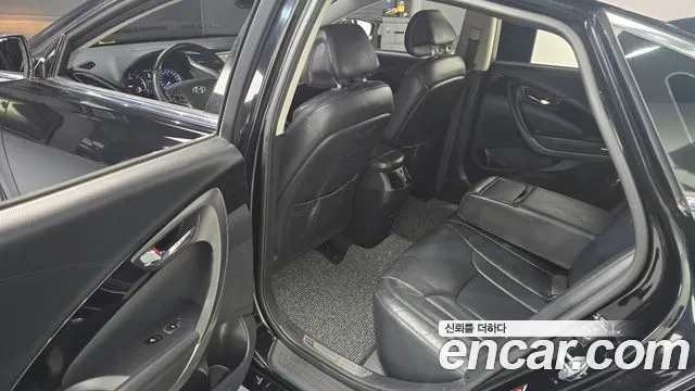 Hyundai Grandeur 2016 — фото 11