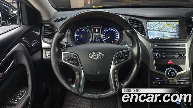 Hyundai Grandeur 2016 — фото 13