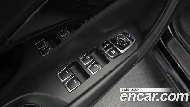 Hyundai Grandeur 2016 — фото 14