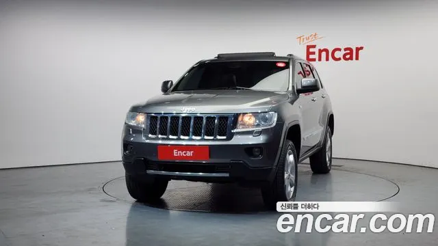 Jeep Cherokee 2012 — фото 3