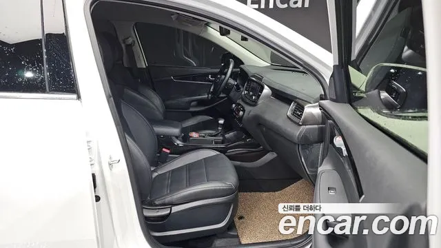 Kia Sorento 2020 — фото 12