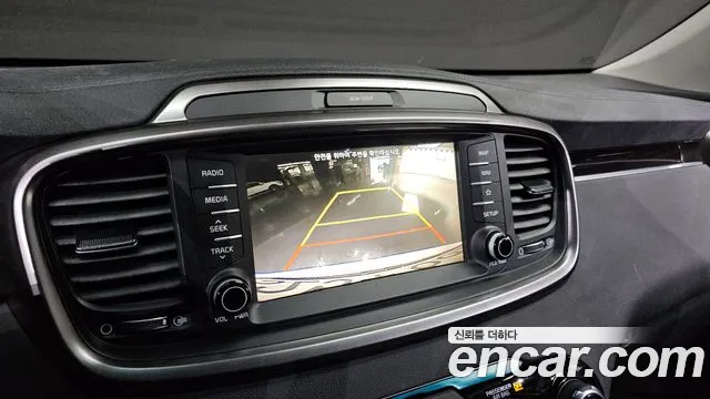 Kia Sorento 2020 — фото 18
