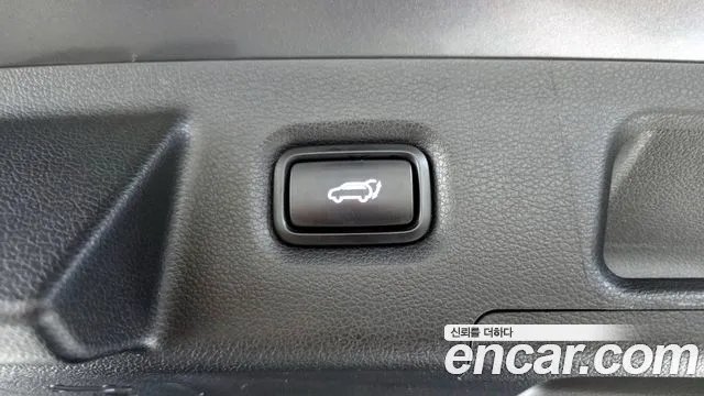 Hyundai Santafe 2021 — фото 20