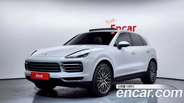 Porsche Cayenne 2022 — фото 1