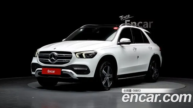 Mercedes-Benz GLE-Class 2020 — фото 1
