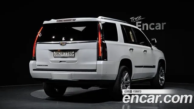 Cadillac Escalade 2020 — фото 2