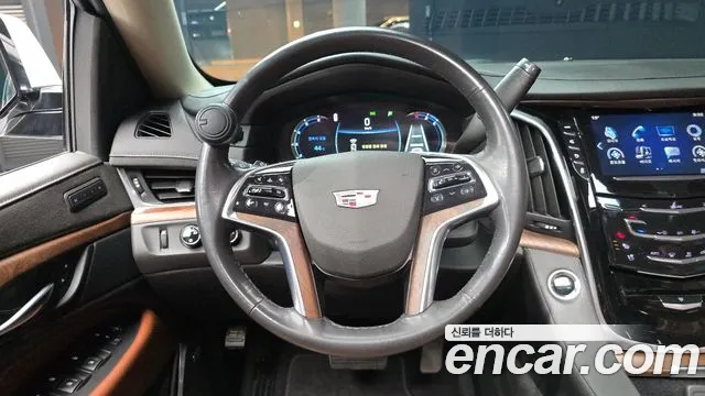 Cadillac Escalade 2020 — фото 13