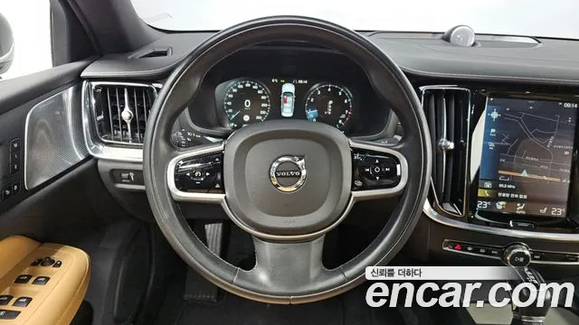 Volvo S60 2020 — фото 13