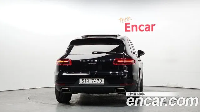 Porsche Macan 2015 — фото 4