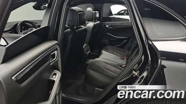 Porsche Macan 2015 — фото 12
