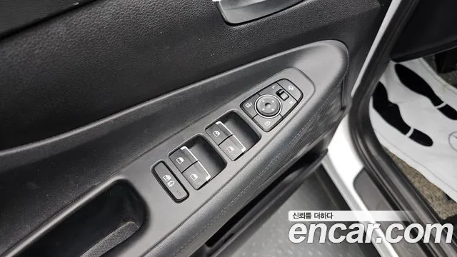 Hyundai Santafe 2021 — фото 13