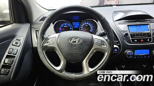 Hyundai Tucson 2012 — фото 13