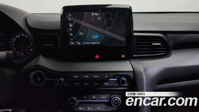 Hyundai Veloster 2019 — фото 15