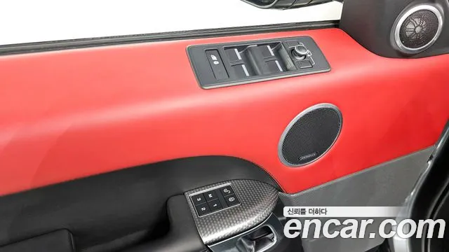 Land Rover Range Rover Sport 2017 — фото 14