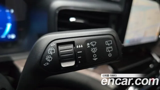 Ford Explorer 2021 — фото 16