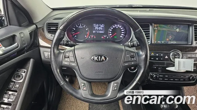 Kia K7 2013 — фото 13