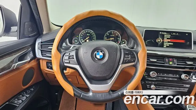 BMW X6 2016 — фото 13